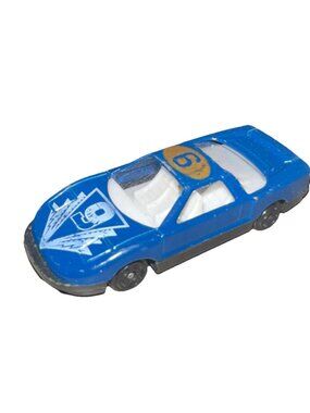 Greenbrier International Blue #9 Generic Car 1:64 Diecast 9803000